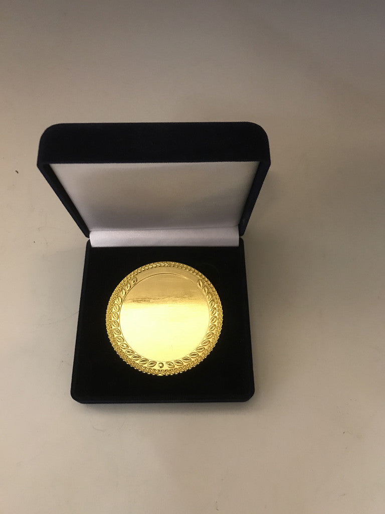 Krabička na medaile Sametová krabička zlatá